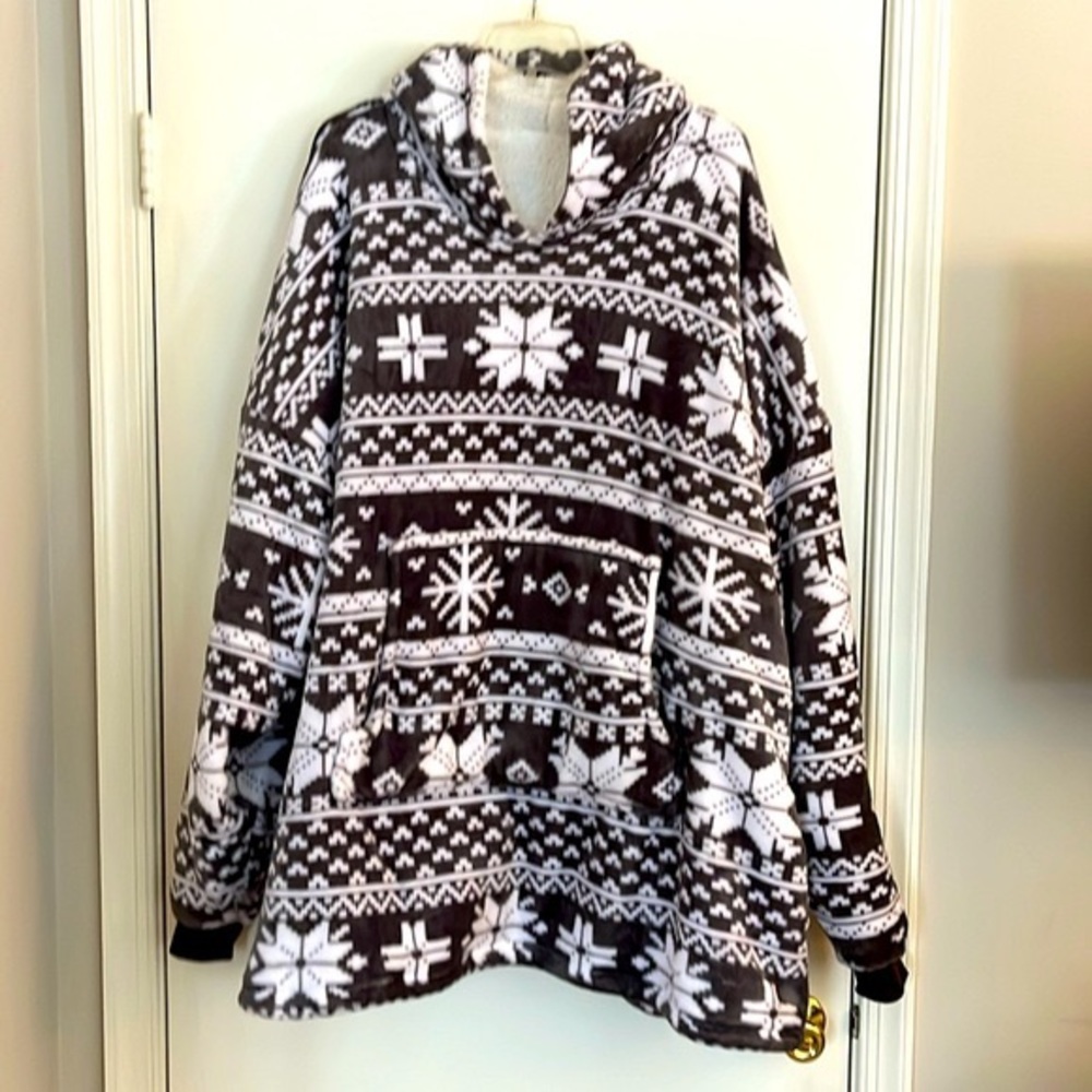 Oversized Huggle Hoodie!